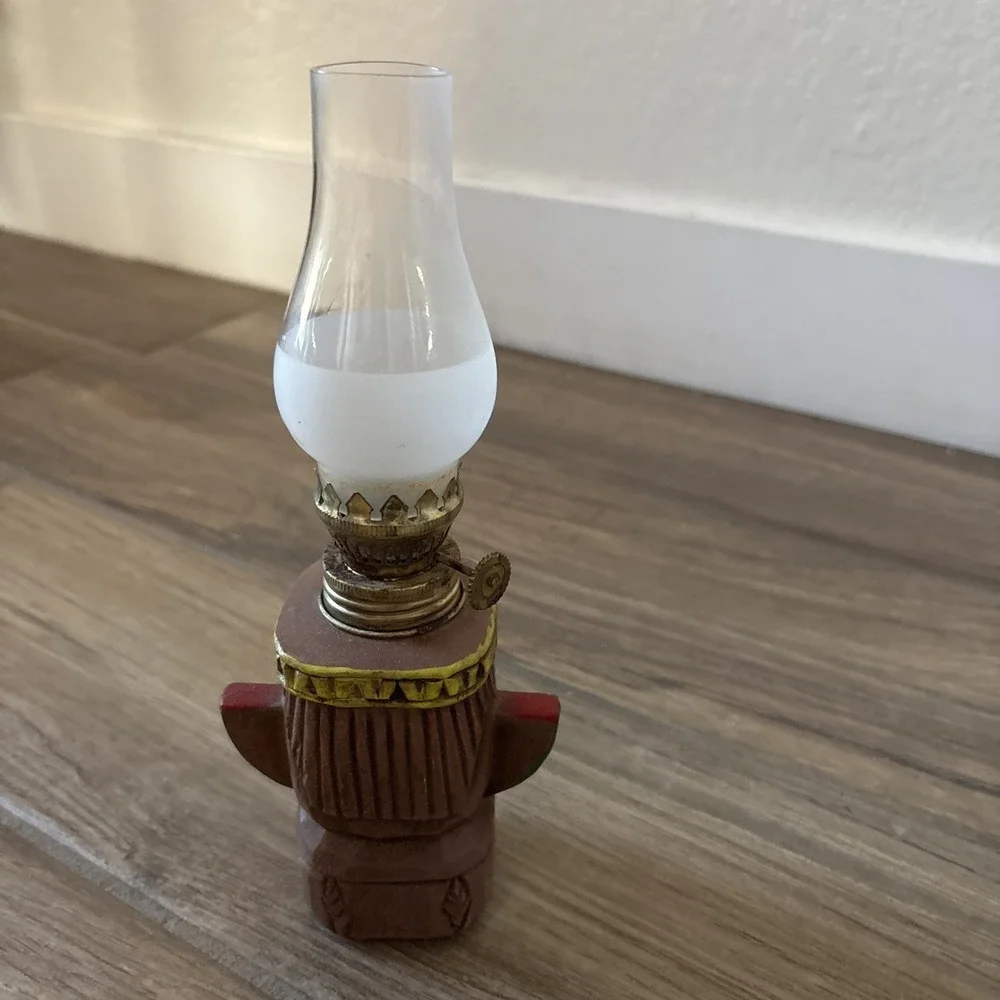 Vintage Miniature Tiki Totem Pole Oil‎ Lamp 6A